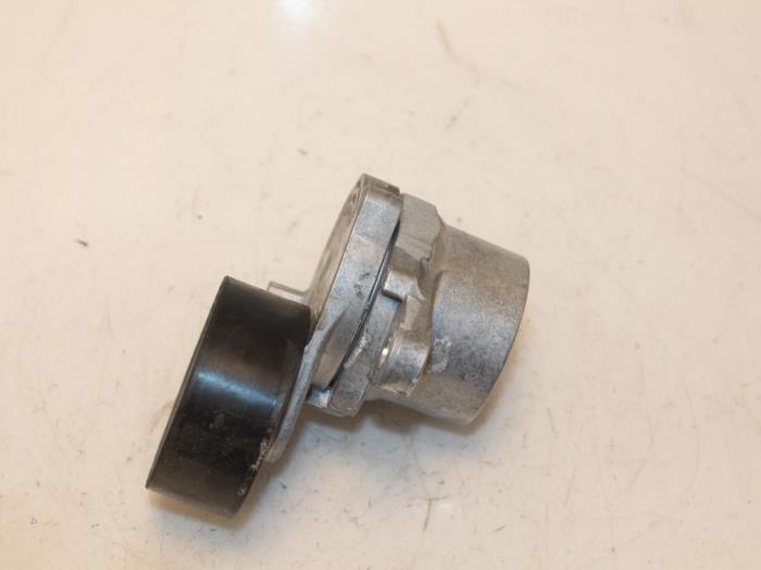 Gebruikte Spanner multiriem Fiat Ducato (250) 2.0 D 115 Multijet Prijs € 32,00 Margeregeling aangeboden door Van Gils Automotive