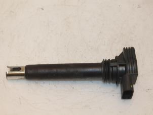 Gebruikte Pen Bobine Audi A4 Quattro (B8) 2.0 TFSI 16V Prijs € 30,00 Margeregeling aangeboden door Van Gils Automotive