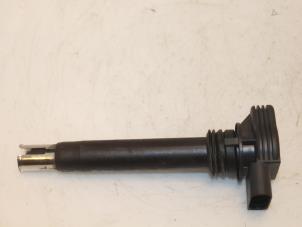 Gebruikte Pen Bobine Audi A4 Quattro (B8) 2.0 TFSI 16V Prijs € 30,00 Margeregeling aangeboden door Van Gils Automotive