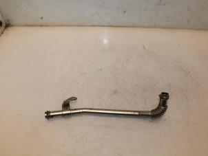 Gebruikte Oliedruk Leiding Audi A4 Avant (B8) 2.7 TDI V6 24V Prijs € 30,00 Margeregeling aangeboden door Van Gils Automotive