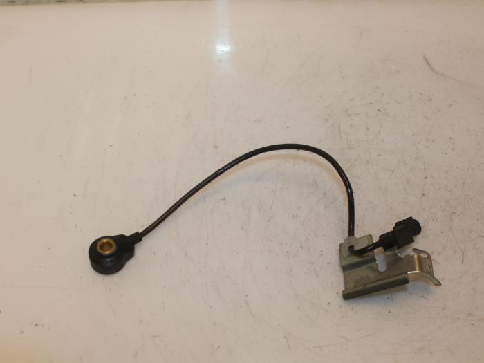 Pingelsensor van een Opel Agila (B) 1.0 12V 2013