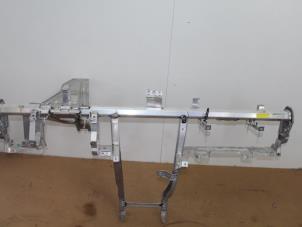 Gebruikte Dashboard Balk Tesla Model X 90D Prijs op aanvraag aangeboden door Van Gils Automotive