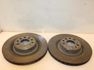 Gebruikte Remschijf achter Tesla Model X 90D Prijs op aanvraag aangeboden door Van Gils Automotive