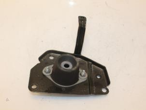 Gebruikte Versnellingsbak Steun Citroen Berlingo 1.6 BlueHDI 75 Prijs € 36,30 Inclusief btw aangeboden door Van Gils Automotive