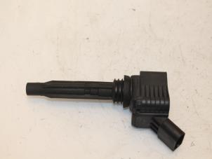 Gebruikte Pen Bobine Volkswagen Up! (121) 1.0 12V 75 Prijs € 30,00 Margeregeling aangeboden door Van Gils Automotive