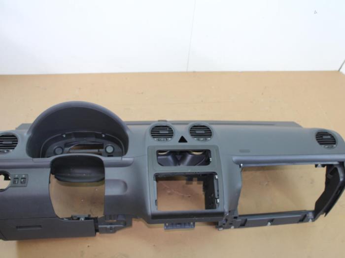 Dashboard Volkswagen Caddy O79480 VanGilsAutomotive
