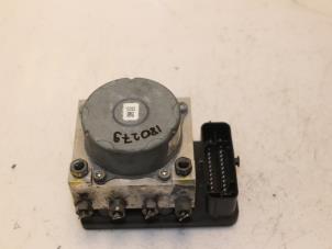 Gebruikte ABS Pomp Dacia Lodgy (JS) 1.6 Prijs € 109,00 Margeregeling aangeboden door Van Gils Automotive