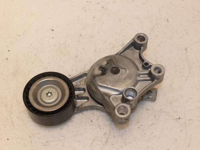 Gebruikte Spanner multiriem Citroen Berlingo 1.6 BlueHDI 75 Prijs € 36,30 Inclusief btw aangeboden door Van Gils Automotive