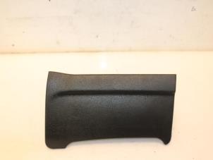 Gebruikte Airbag knie links Peugeot 407 SW (6E) 1.6 HDiF 16V Prijs € 75,00 Margeregeling aangeboden door Van Gils Automotive