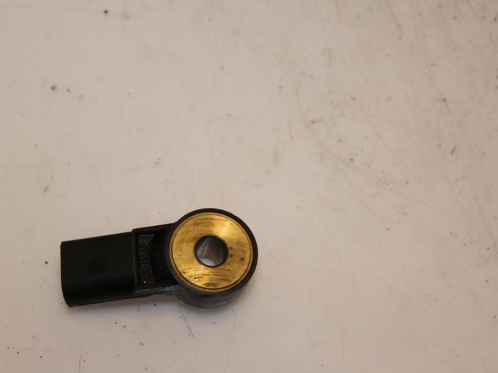 Pingelsensor van een Volkswagen Golf VI (5K1) 1.4 16V 2014