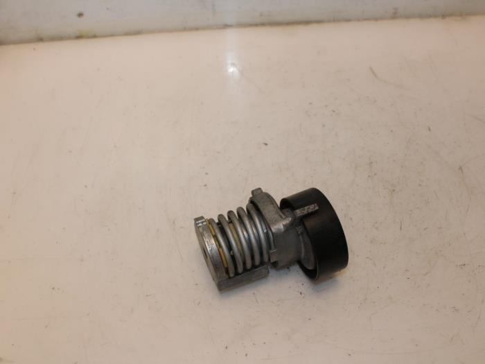 Gebruikte Spanner multiriem Volkswagen Golf VI (5K1) 1.4 16V Prijs € 30,00 Margeregeling aangeboden door Van Gils Automotive