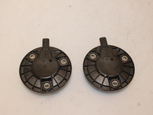 Gebruikte Sensor Nokkenas Volkswagen Golf VII (AUA) 2.0 R 4Motion 16V Prijs € 65,34 Inclusief btw aangeboden door Van Gils Automotive