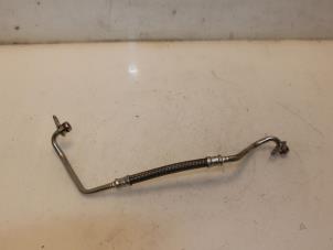 Gebruikte Oliedruk Leiding Volkswagen Golf VII (AUA) 2.0 R 4Motion 16V Prijs € 36,30 Inclusief btw aangeboden door Van Gils Automotive