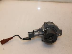 Gebruikte Waterpomp Audi Q2 (GAB/GAG) 2.0 TDI 16V 150 Quattro Prijs € 36,30 Inclusief btw aangeboden door Van Gils Automotive