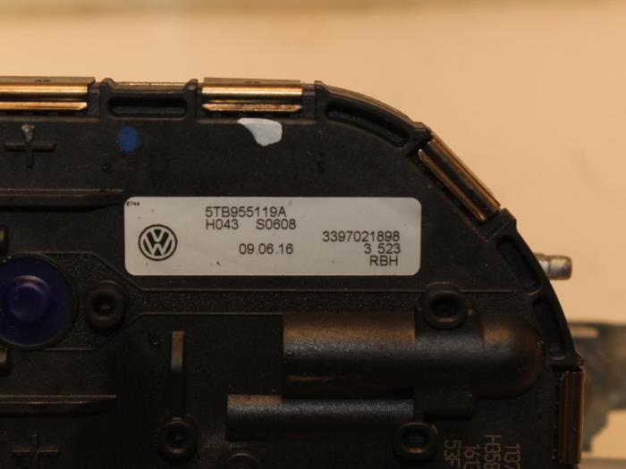 Ruitenwismotor+Mechaniek van een Volkswagen Touran (5T1) 1.4 TSI 2017