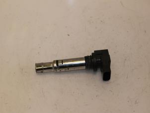 Gebruikte Pen Bobine Volkswagen Polo V (6R) 1.2 12V Prijs € 30,00 Margeregeling aangeboden door Van Gils Automotive