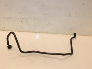 Gebruikte Slang (diversen) Volkswagen Crafter 2.0 TDI Prijs € 30,00 Margeregeling aangeboden door Van Gils Automotive