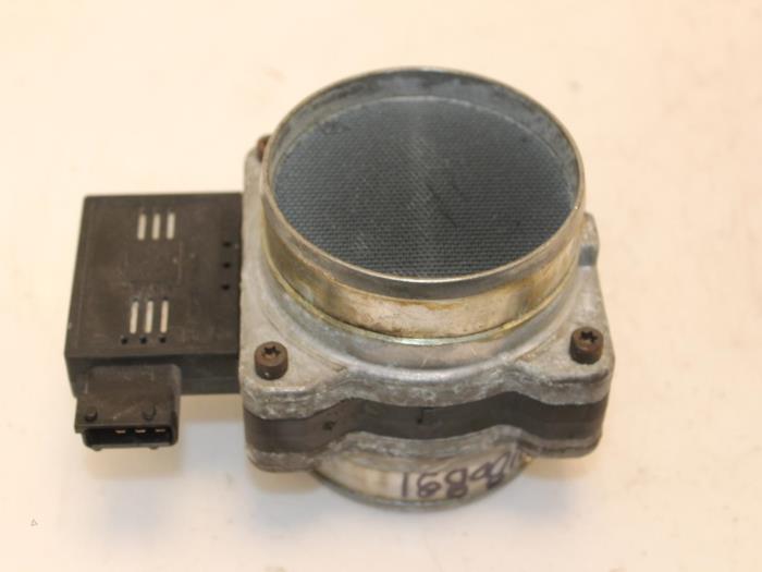 Gebruikte Luchtmassameter Saab 9-5 (YS3E) 3.0 t V6 24V Prijs € 30,00 Margeregeling aangeboden door Van Gils Automotive