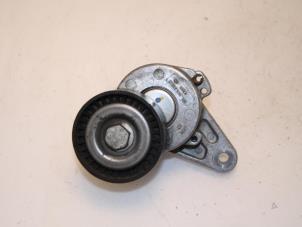 Gebruikte Spanner multiriem Volkswagen T-Roc I 2.0 TDI 150 4Motion 16V Prijs € 36,30 Inclusief btw aangeboden door Van Gils Automotive