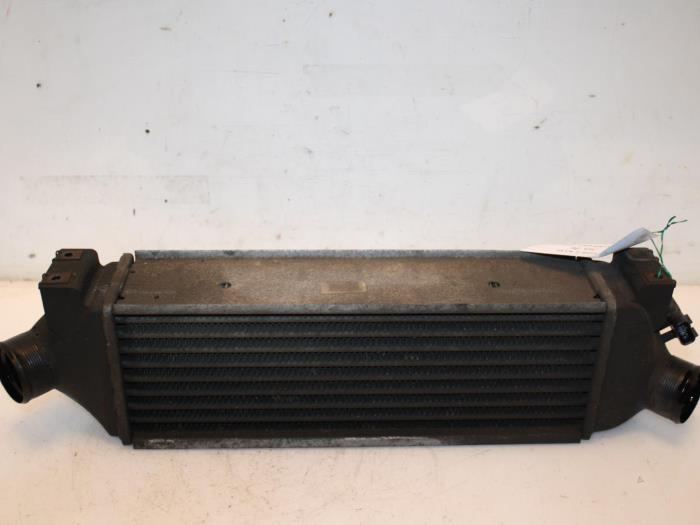 Gebruikte Intercooler Ford Transit 2.0 TDdi 16V 260S Prijs € 60,00 Margeregeling aangeboden door Van Gils Automotive