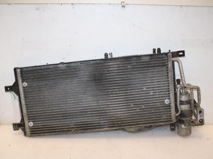 Gebruikte Airco Radiateur Opel Combo (Corsa C) 1.3 CDTI 16V Prijs € 43,00 Margeregeling aangeboden door Van Gils Automotive