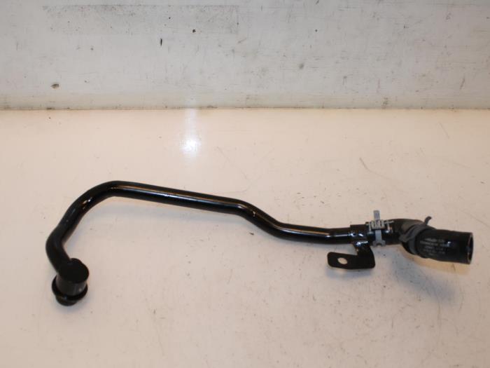 Gebruikte Waterpijp Volkswagen Touran (5T1) 1.6 TDI SCR BlueMotion Technology Prijs € 36,30 Inclusief btw aangeboden door Van Gils Automotive