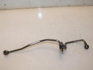 Gebruikte Oliedruk Leiding Volkswagen Golf VII (AUA) 2.0 TDI 16V Prijs € 36,30 Inclusief btw aangeboden door Van Gils Automotive