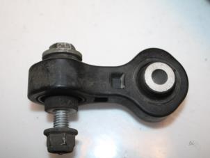 Gebruikte Reactiestang links-achter Audi A6 Allroad Quattro (C7) 3.0 TDI V6 24V biturbo Prijs € 30,00 Margeregeling aangeboden door Van Gils Automotive