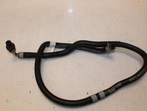 Gebruikte Brandstofleiding Volkswagen Touran (5T1) 1.8 TSI Prijs € 36,30 Inclusief btw aangeboden door Van Gils Automotive