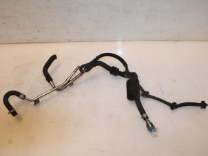 Gebruikte Brandstofleiding Volkswagen Golf VII (AUA) 2.0 TDI 16V Prijs € 52,03 Inclusief btw aangeboden door Van Gils Automotive