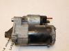 Startmotor van een Dacia Logan MCV (KS), 2007 / 2013 1.6, Combi/o, Benzine, 1.598cc, 64kW (87pk), FWD, K7M710; K7M718, 2007-02 / 2013-06, KSD0F; KSDAF; KSDLF; KSDMF; KSR0F; KSRAF 2009