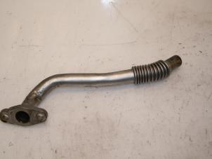 Gebruikte Oliedruk Leiding Mercedes SLK (R172) 1.8 250 16V BlueEFFICIENCY Prijs € 30,00 Margeregeling aangeboden door Van Gils Automotive