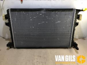 Gebruikte Radiateur Volkswagen Touran (5T1) 1.4 TSI Prijs op aanvraag aangeboden door Van Gils Automotive