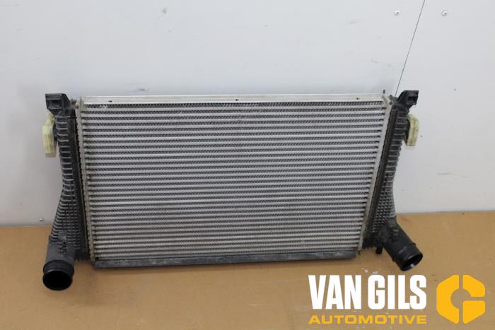 Gebruikte Intercooler Volkswagen Touran (5T1) 1.8 TSI Prijs € 166,98 Inclusief btw aangeboden door Van Gils Automotive