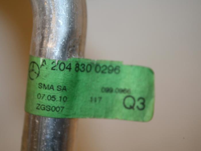 Waterpijp van een Mercedes-Benz C (W204) 6.2 C-63 AMG 32V Performance Package Plus 2010