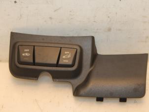 Gebruikte Schakelaar Mercedes SLK (R172) 1.8 250 16V BlueEFFICIENCY Prijs € 30,00 Margeregeling aangeboden door Van Gils Automotive