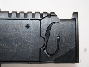 Gebruikte Luchtmassameter Suzuki Celerio (LF) 1.0 12V Dualjet Prijs € 54,00 Margeregeling aangeboden door Van Gils Automotive