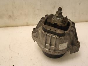 Gebruikte Motorrubber BMW 1 serie (E87/87N) 118i 16V Prijs € 58,08 Inclusief btw aangeboden door Van Gils Automotive