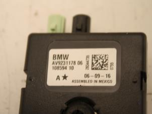 Gebruikte Antenne Versterker BMW 3 serie (F30) 330e Prijs € 52,03 Inclusief btw aangeboden door Van Gils Automotive