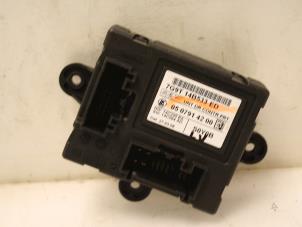 Gebruikte Comfort Module Jaguar XF (CC9) 4.2 V8 32V Prijs € 43,00 Margeregeling aangeboden door Van Gils Automotive