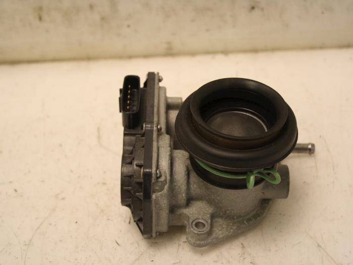 Gebruikte Gasklephuis Citroen C1 1.0 Vti 68 12V Prijs € 39,99 Margeregeling aangeboden door Van Gils Automotive