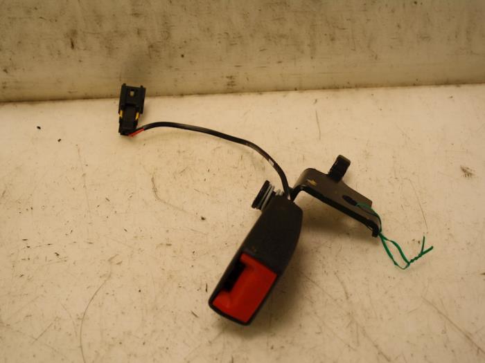 Rear seatbelt buckle, left Alfa Romeo Giulietta O169344