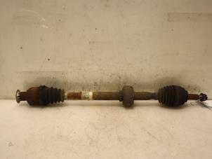 Gebruikte Cardanas rechts-voor (VWA) Dacia Logan MCV (KS) 1.6 MPI 85 Prijs op aanvraag aangeboden door Van Gils Automotive