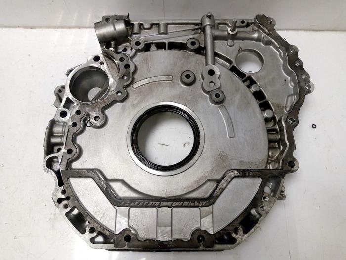 Distributiedeksel van een Mercedes-Benz E (W213) E-220d 2.0 Turbo 16V 2017