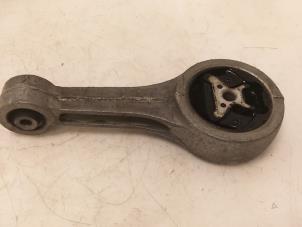 Gebruikte Motorrubber Seat Ibiza IV (6J5) 1.0 EcoTSI 12V Prijs € 30,00 Margeregeling aangeboden door Van Gils Automotive