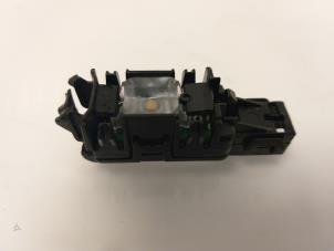 Gebruikte LED lamp Volvo V70 (BW) 2.0 D3 16V Prijs € 149,00 Margeregeling aangeboden door Van Gils Automotive