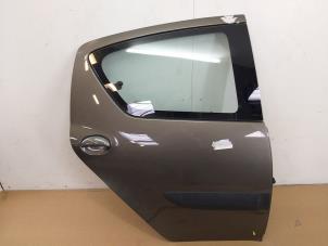 Gebruikte Deur 4Deurs rechts-achter Toyota Aygo (B10) 1.0 12V VVT-i Prijs € 150,00 Margeregeling aangeboden door Van Gils Automotive