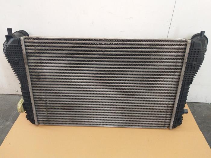 Gebruikte Intercooler Volkswagen Tiguan (5N1/2) 2.0 TDI 16V Prijs € 66,00 Margeregeling aangeboden door Van Gils Automotive