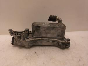 Gebruikte Oliefilterhuis Mercedes Vito (447.6) 2.2 114 CDI 16V Prijs € 53,24 Inclusief btw aangeboden door Van Gils Automotive