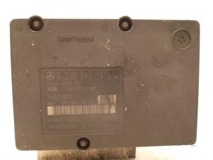 Gebruikte ABS Pomp Mercedes C (W203) 3.2 C-32 AMG V6 18V Prijs € 75,00 Margeregeling aangeboden door Van Gils Automotive